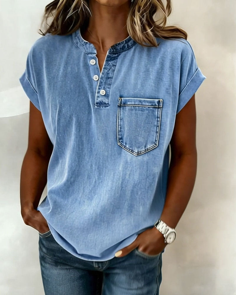 Top de denim lavado Henley de manga corta