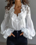 Blusa de encaje patchwork con escote en V