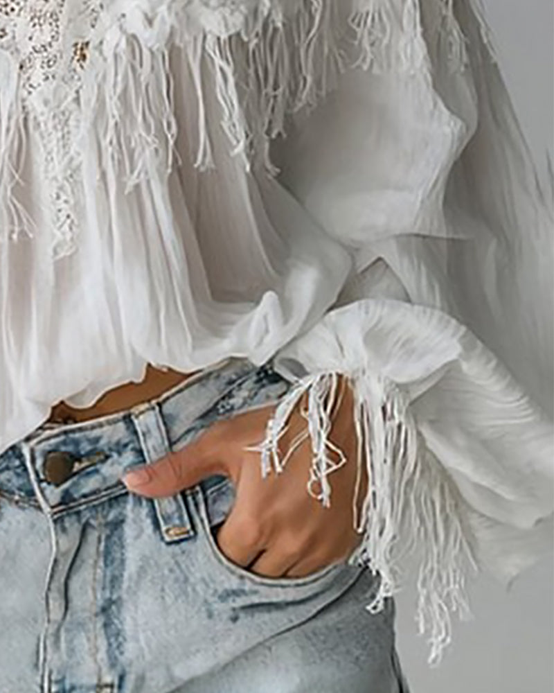 Top tipo camisola de hombros descubiertos con encaje y glándulas