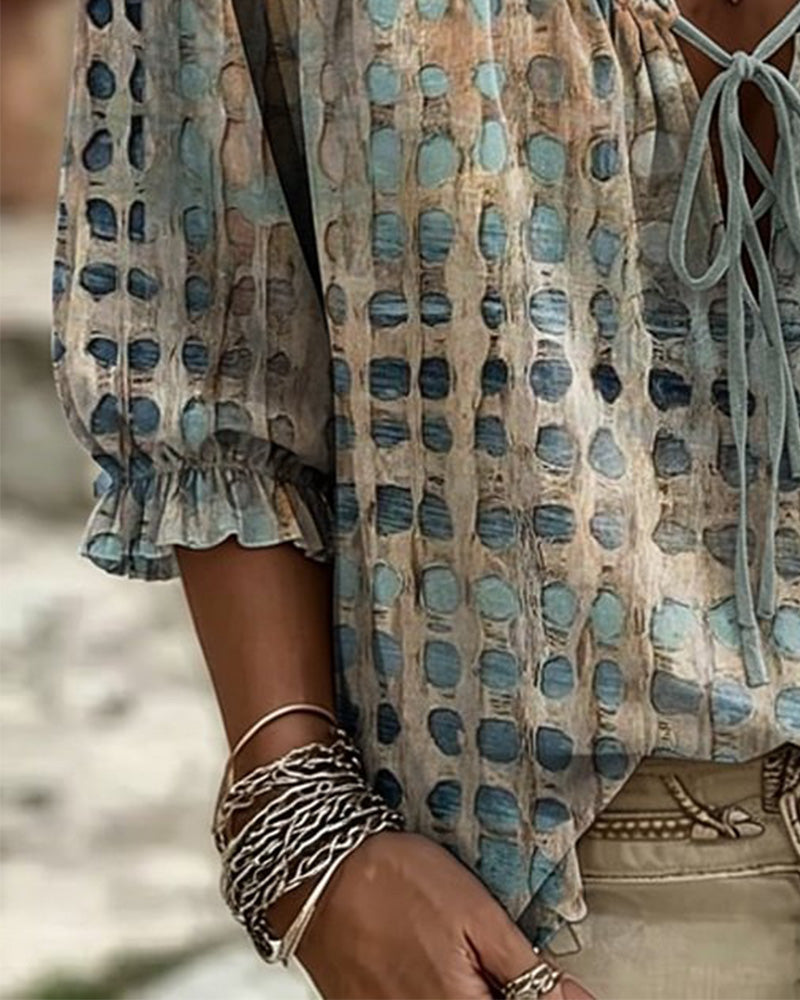 Blusa de lunares con lazos
