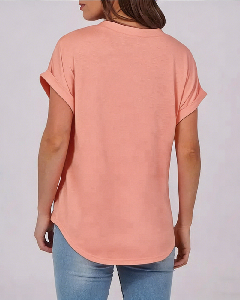 Camiseta lisa con escote en V y mangas cortas