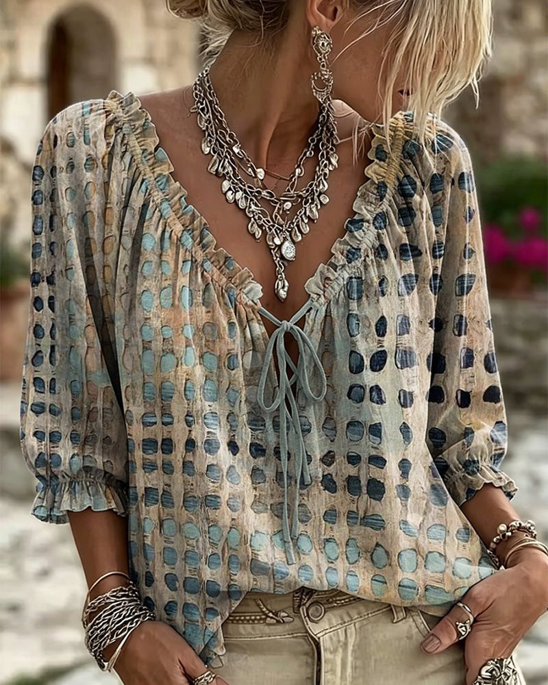 Blusa de lunares con lazos