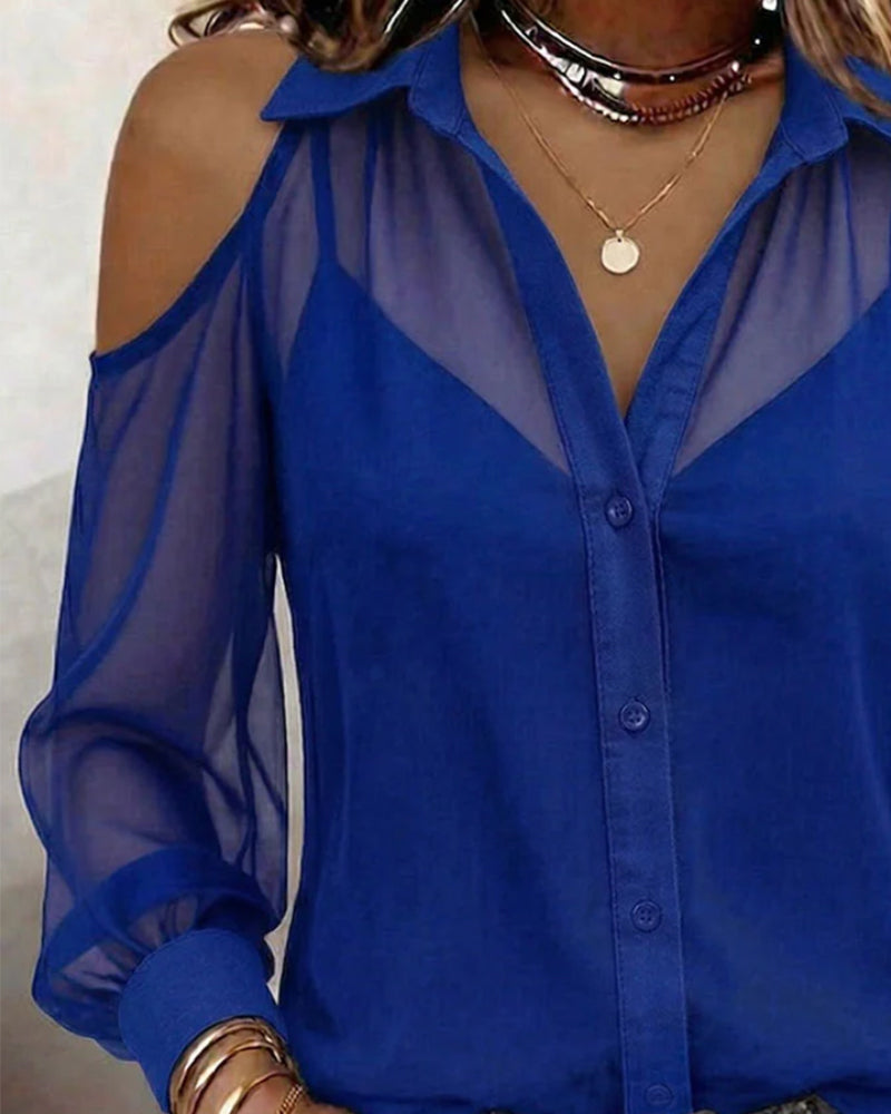 Conjunto de dos piezas: blusa transparente con escote de hombros descubiertos y camisola