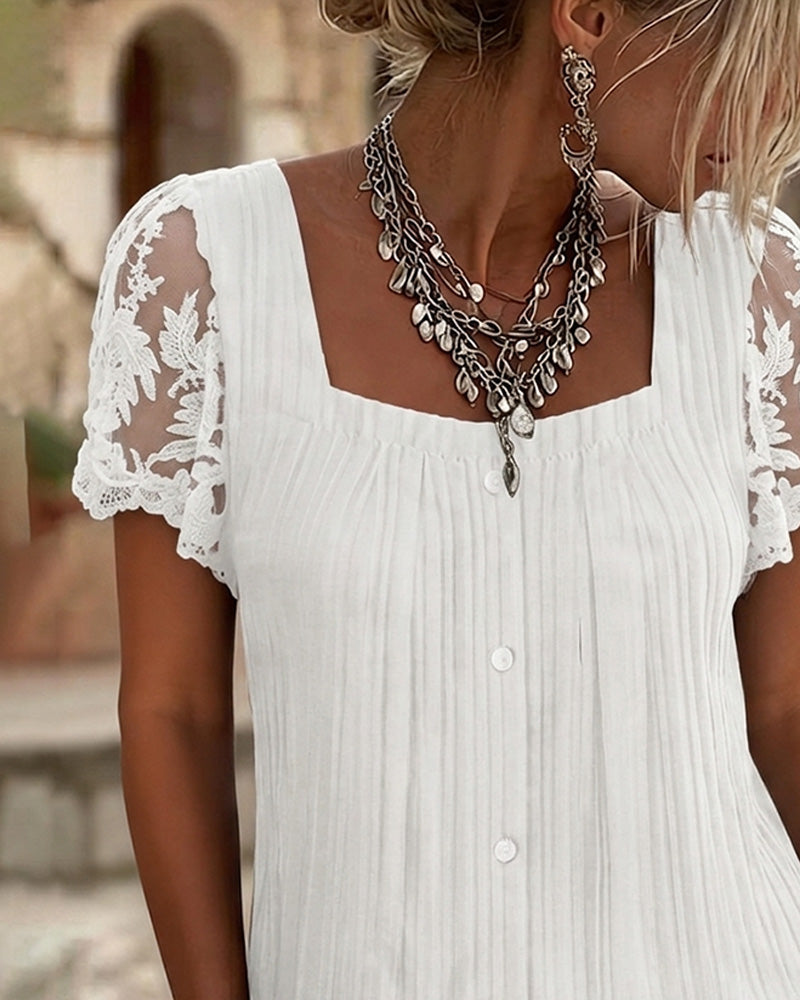 Blusa con escote cuadrado acanalado, encaje y patchwork