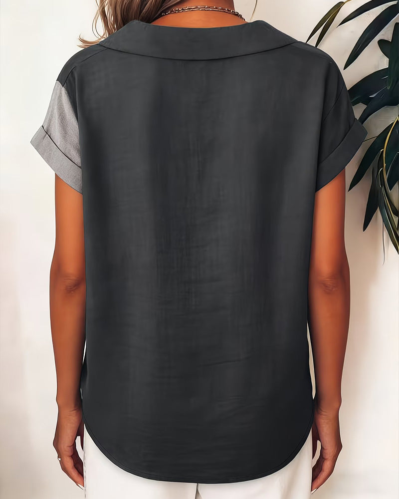 Camisa con solapas de color blocking y mangas cortas