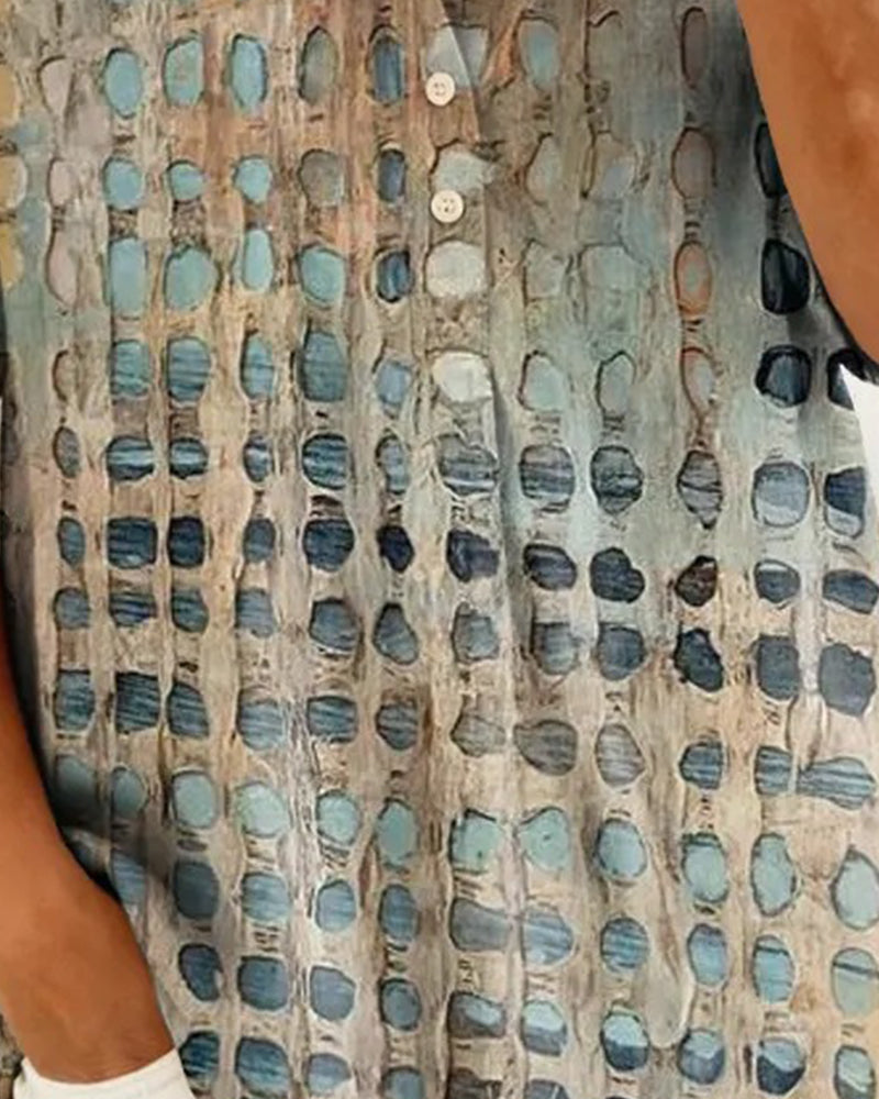 Blusa con estampado de lunares y botón, semipatrón