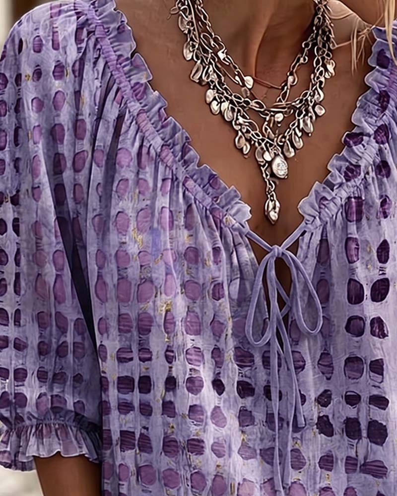 Blusa de lunares con lazos