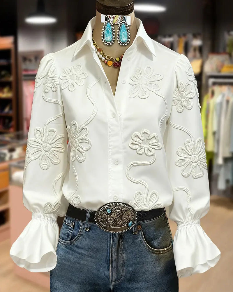 Camisa de flores con manga acampanada y cuello mandarín