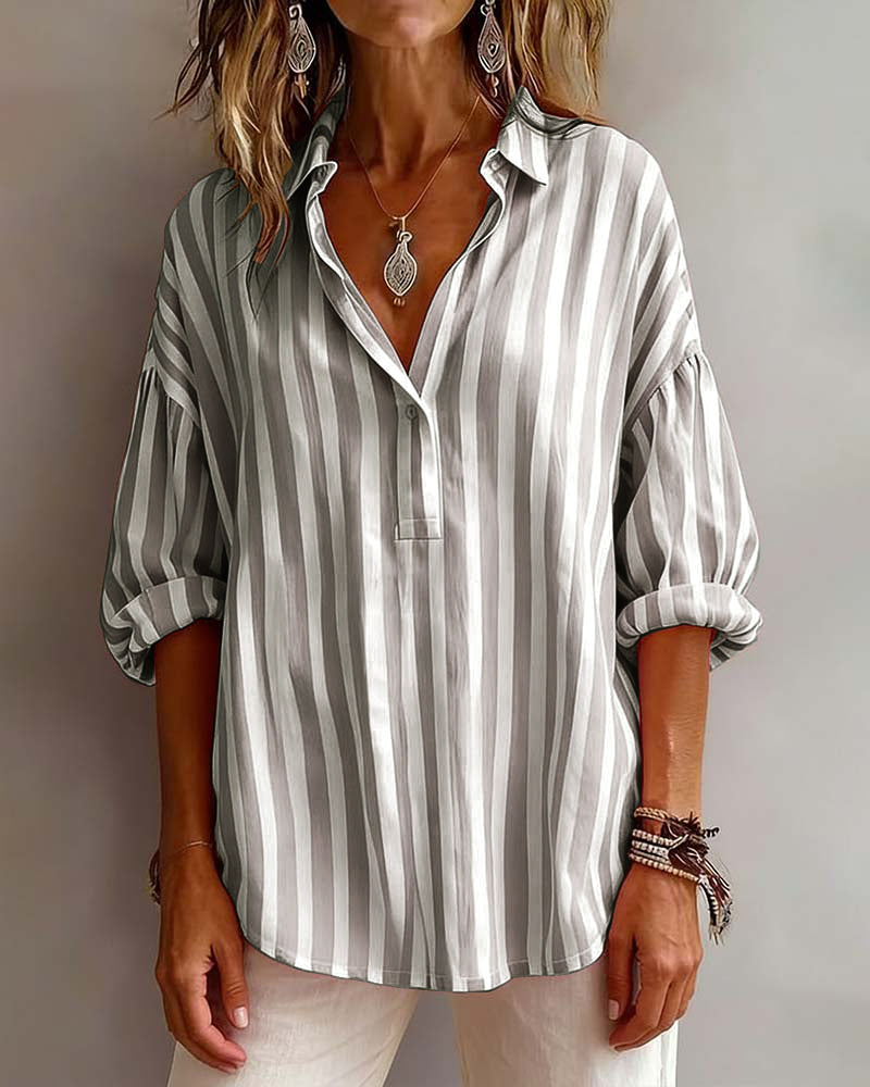 Blusa a rayas amplia con cuello