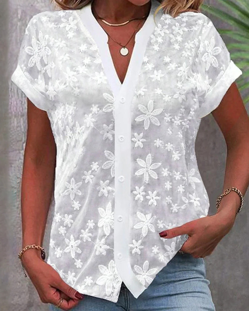 Blusa de mangas cortas y escote en V