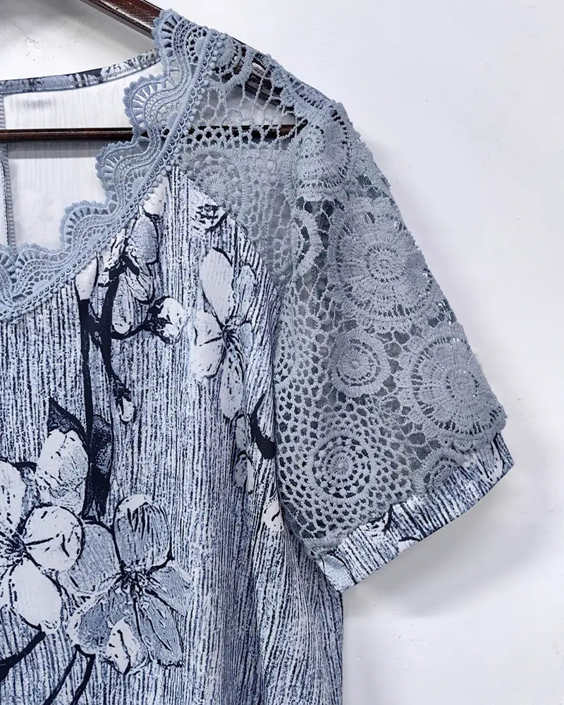 Camiseta estampada con encaje, crochet y patchwork