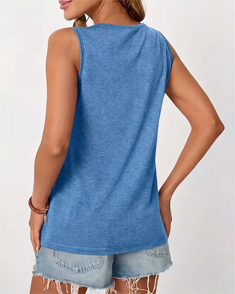 Top sin mangas liso con cuello en U plisado