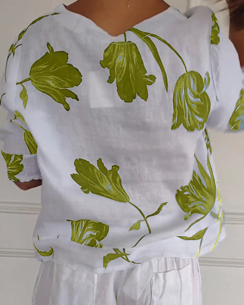 Top abotonado de algodón y lino con estampado floral
